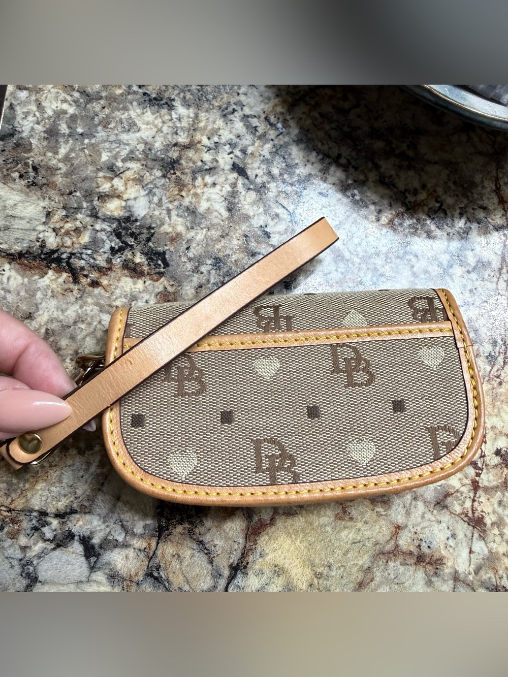 Dooney & Bourke Vintage Wristlet - Picture 3 of 5